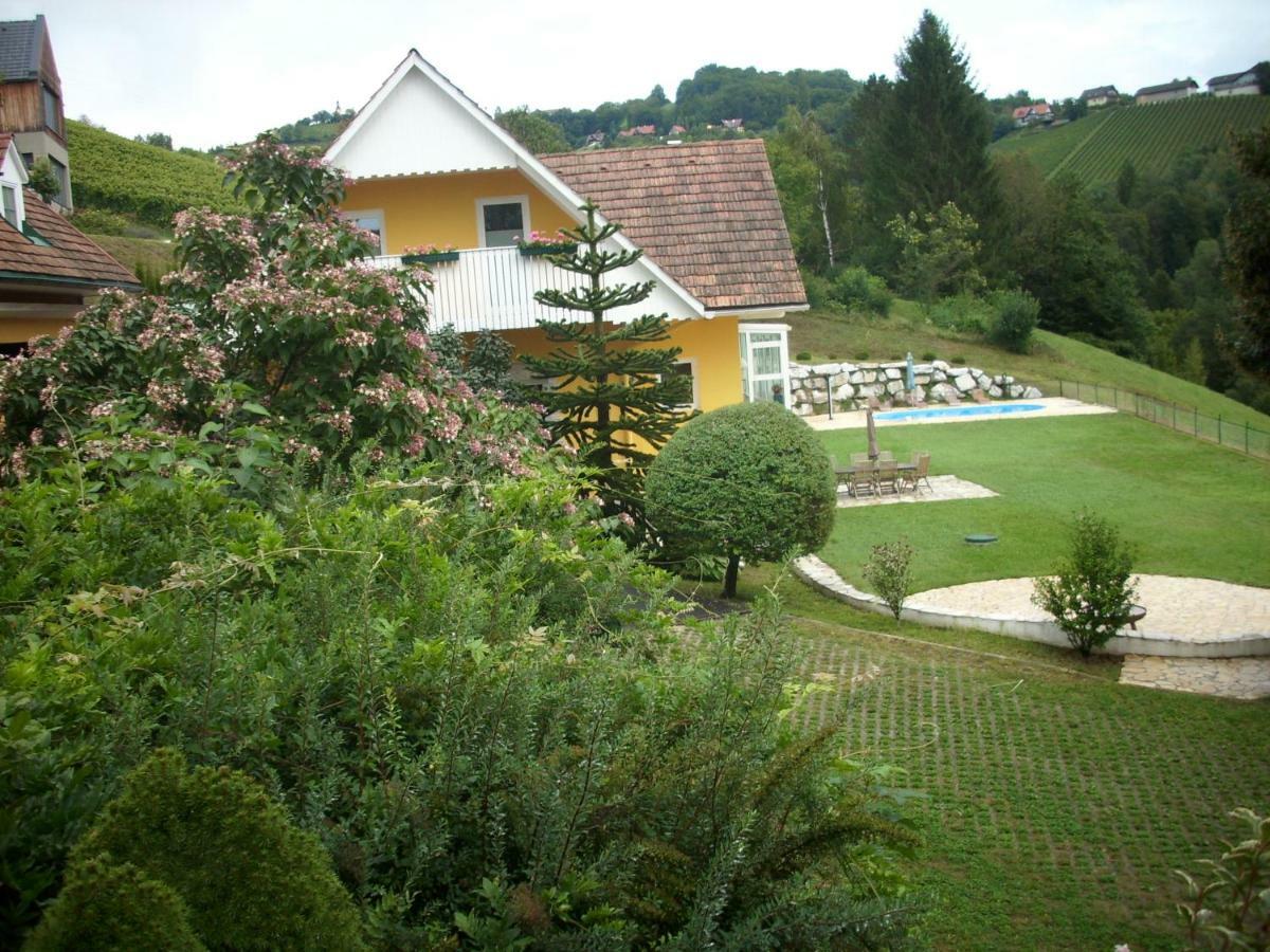 Gaestehaus Maxltoni Kitzeck im Sausal Esterno foto