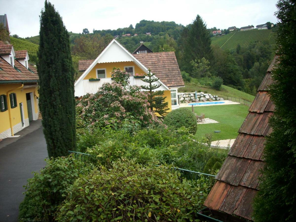 Gaestehaus Maxltoni Kitzeck im Sausal Esterno foto